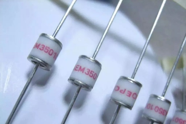 What are the Commonly Used Circuit Protection Components? - Quarktwin ...